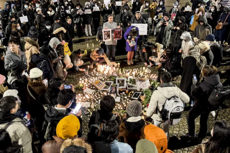 中国抗议已（大多）被镇压，但关键在于，国外的抗议仍在继续