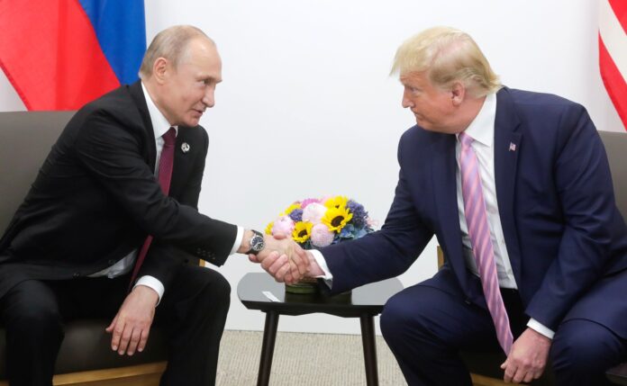Vladimir_Putin_and_Donald_Trump_2019-06-28_06